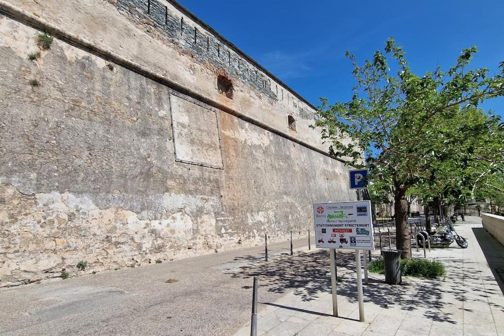 Suite Au Coeur De La Citadelle By Monarca Bastia  Exterior foto